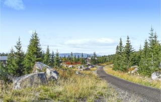Beautiful Home In Øyer With Sauna - 5
