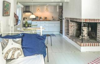 Amazing Apartment In Råå With Kitchen - 1
