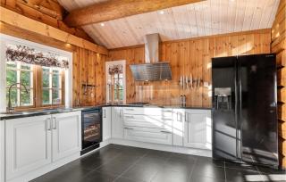 Gorgeous Home In Lampeland With Kitchen - 9