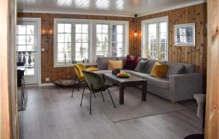 4 Bedroom Awesome Home In Eggedal - 6