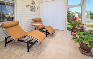 2 Bedroom Amazing Home In Båstad - 4