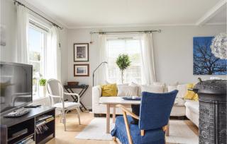 3 Bedroom Beautiful Home In Vanse - 2