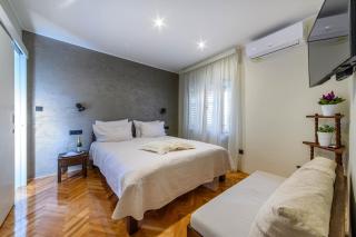 Wine Garden Rooms - Skradin - 5