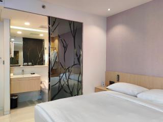 Evergreen Laurel Hotel Bangkok - Bangkok - 3