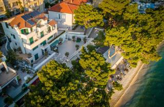 Apartments Beach - 2