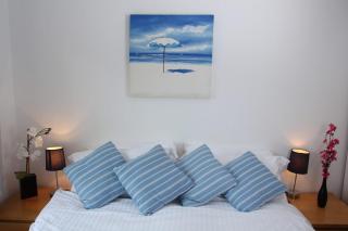 Polzeath beach and shops just steps away ! - Polzeath - 3