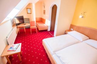 Hotel Weissenstein - Sankt Michael im Lungau - 3