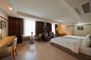 Gyeongju GG Tourist Hotel - Gyeongju - 2