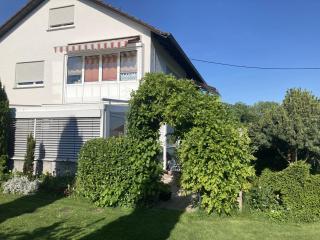 Schöne 80qm Ferienwohnung in ruhiger Lage - Friedrichshafen - 0