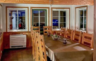 Awesome Home In Spangereid With Sauna - Spangereid - 8