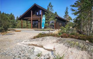 Stunning Home In Vatnestrøm With Sauna - - 3