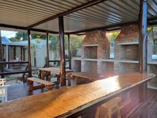 The Birdhouse Bed & Breakfast #NO Loadshedding #Solar Energy - Gonubie - 9