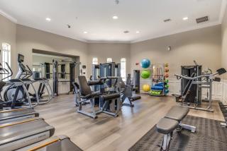 Cozy LAKEVIEW Condo w FREE Resort Access - Orlando - 7