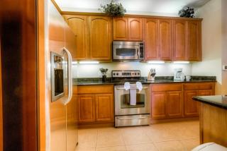 Luxurious Condo wPrivate Balcony AMAZING View - Orlando - 4