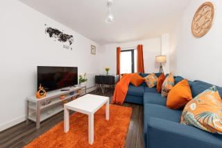 40 Percent OFF Long Stays - City Centre - Close to Bullring - Suitable for Business, Families, Relocations and Leisure - EastGate l Free WiFi I - 9