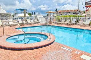 Madeira Bay Resort 508 - 5