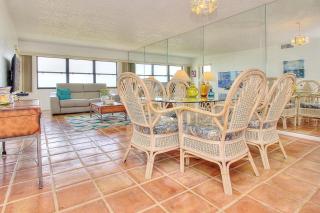 Landmark Towers 1606 - Clearwater Beach - 0