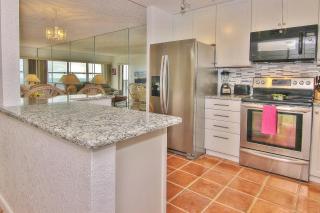 Landmark Towers 1606 - Clearwater Beach - 1