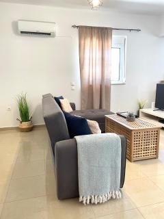 Summer Breeze Villa - 1