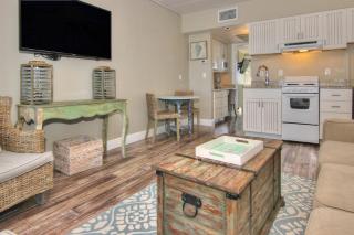 Bungalow Beach Place 2 - Clearwater Beach - 9