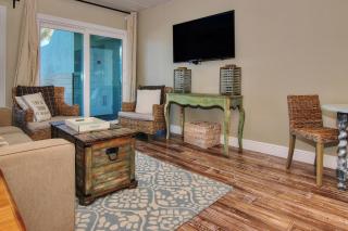 Bungalow Beach Place 2 - Clearwater Beach - 8