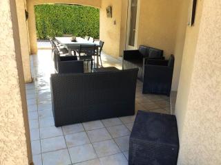 Villa spacieuse avec piscine à Saint-Laurent-la-Vernède - 6