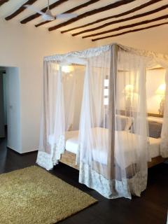 Konokono Beach Resort and Isaraya Luxury Overwater Villas - Michamvi - 8