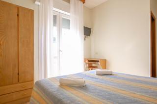Hotel Ischia - Rímini - 1
