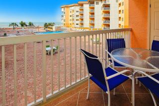 Beach Cottage 2202 - Clearwater Beach - 4