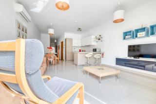 Prime Location Apartment with Side Seaviews - Sliema - 7