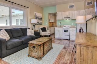 Bungalow Beach Place 8 - Clearwater Beach - 6