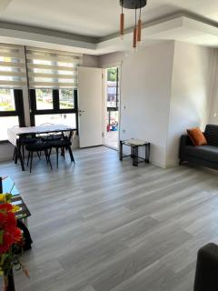 Tsira Suite - Cimenli - 2