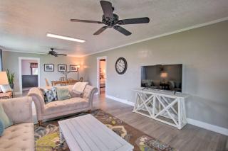 Convenient Preston Retreat with Private Yard! - Preston - 5