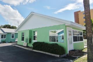 Key Lime Cottage - 9