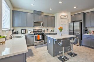 Sacramento Retreat with Yard about 13 Mi to Dtwn! - 1