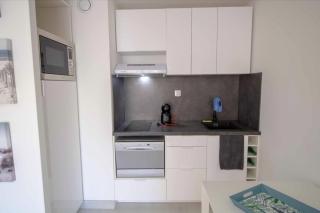 Bright Apt Of 32 M Renovated Near Town - Fréjus - 3