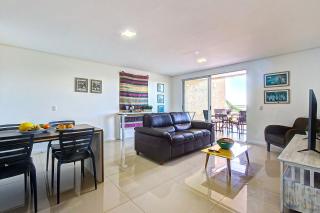 Breezes #404 - Apto. Com Jacuzzi by carpediem - 1