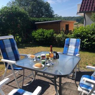 Grosse-Ferienwohnung-fuer-2-Personen-im-Ostseebad-Binz-Insel-Ruegen - Binz - 1