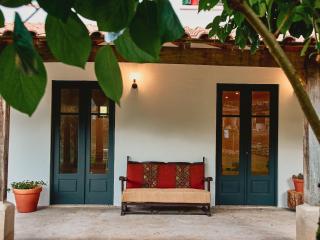Épicos House, Your home away from home. - Nogueira - 0