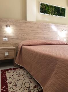 Hotel Centrale - Quartu SantʼElena - 0