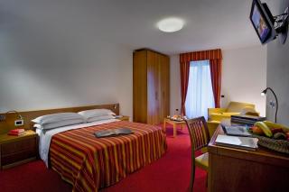 Hotel Sassella - Grosio - 9