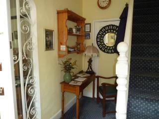 The Owls Crest House B&B - Weston-super-Mare - 6