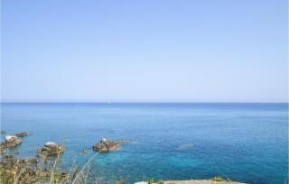 1 Bedroom Cozy Home In Reggio Calabria - Pellaro - 1