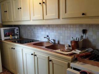 Retraite Paisible au Cœur de la Forêt de Rambouillet avec Étang Privé et Charme Authentique - FR-1-527-8 - 4