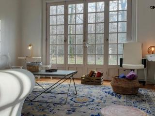 Retraite Paisible au Cœur de la Forêt de Rambouillet avec Étang Privé et Charme Authentique - FR-1-527-8 - Clairefontaine - 1