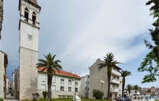 1 Bedroom Nice Apartment In Trogir - Trogir - 9