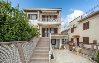 2 Bedroom Cozy Apartment In Jadranovo - Jadranovo - 3