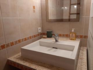 Appartement T2 à 300m de la plage avec WiFi gratuit - Terrasse et cuisine équipée - FR-1-239-764 - Seignosse - 2