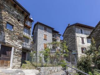 Holiday home in San Siro near Lake - Molino Nuovo - 4