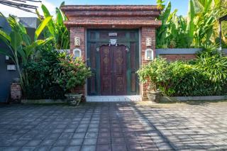 D-Anyar Stay and Surf Canggu - Canggu - 7